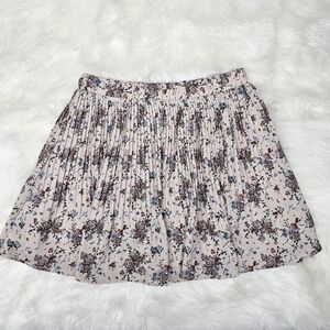 Twik Pleated Floral Mini Skirt Size Medium